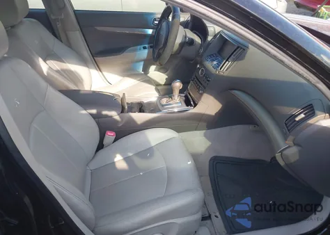 2011 Infiniti G25 из США, поврежденный, VIN JN1DV6AP4BM602187